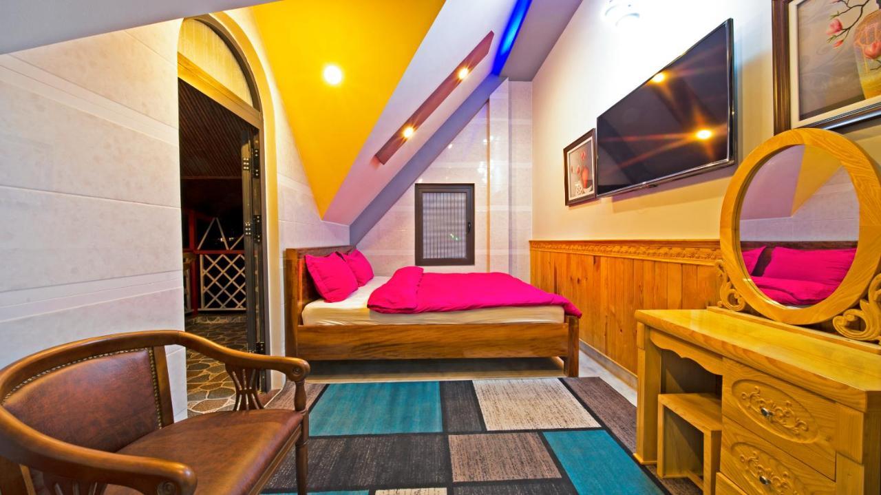 Hotel Vuong Bao Далат Экстерьер фото